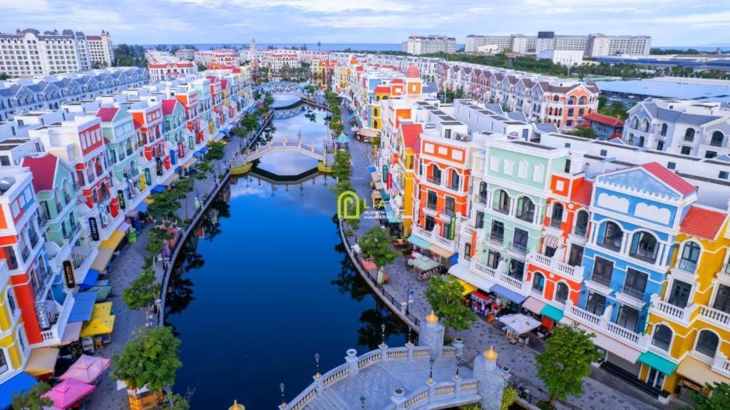 Lia Homestay Grand World Phu Quoc - Sunny Venice Apartment Exterior foto